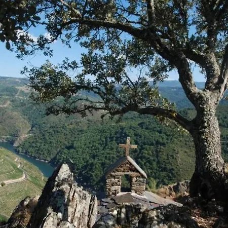 Casa Nides Apartamento *