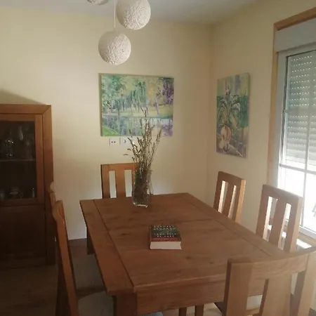Casa Nides Doade